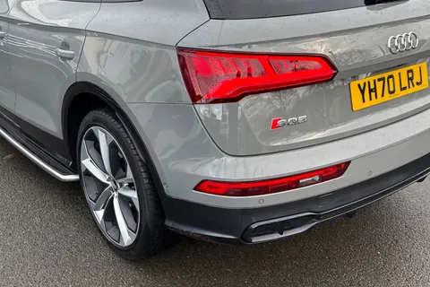 YH70LRJ Audi SQ5 3.0 TDI V6 Vorsprung Tiptronic quattro Euro 6 (s/s) 5dr Thumbnail #8