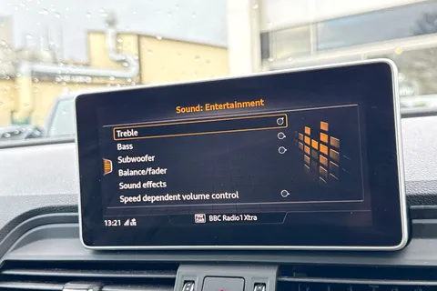 YH70LRJ Audi SQ5 3.0 TDI V6 Vorsprung Tiptronic quattro Euro 6 (s/s) 5dr Thumbnail #29