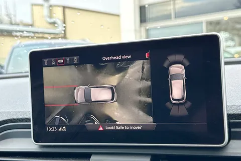 YH70LRJ Audi SQ5 3.0 TDI V6 Vorsprung Tiptronic quattro Euro 6 (s/s) 5dr Thumbnail #36