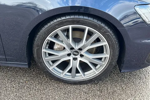 RO71OXN Audi A6 Avant Avant Black Edition 45 TFSI quattro 265 PS S tronic Thumbnail #11