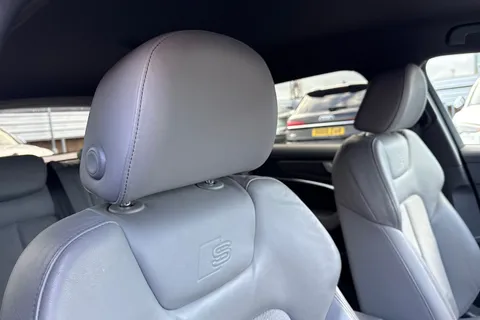 RO71OXN Audi A6 Avant Avant Black Edition 45 TFSI quattro 265 PS S tronic Thumbnail #25