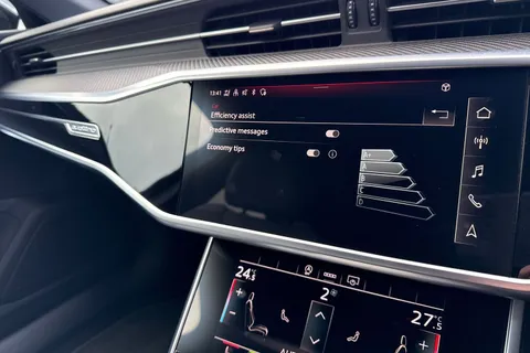 RO71OXN Audi A6 Avant Avant Black Edition 45 TFSI quattro 265 PS S tronic Thumbnail #41