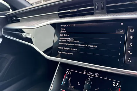 RO71OXN Audi A6 Avant Avant Black Edition 45 TFSI quattro 265 PS S tronic Thumbnail #48