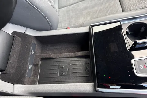 RO71OXN Audi A6 Avant Avant Black Edition 45 TFSI quattro 265 PS S tronic Thumbnail #57