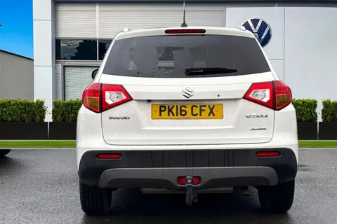 PK16CFX Suzuki Vitara 1.6 SZ5 Auto ALLGRIP Euro 6 (s/s) 5dr Thumbnail #4