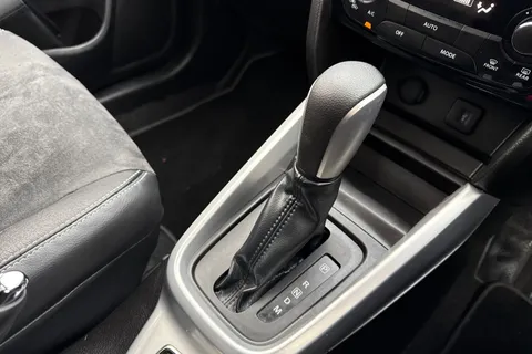 PK16CFX Suzuki Vitara 1.6 SZ5 Auto ALLGRIP Euro 6 (s/s) 5dr Thumbnail #19