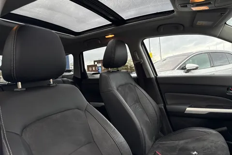 PK16CFX Suzuki Vitara 1.6 SZ5 Auto ALLGRIP Euro 6 (s/s) 5dr Thumbnail #20