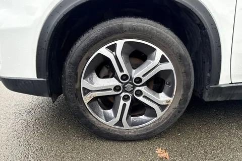 PK16CFX Suzuki Vitara 1.6 SZ5 Auto ALLGRIP Euro 6 (s/s) 5dr Thumbnail #23