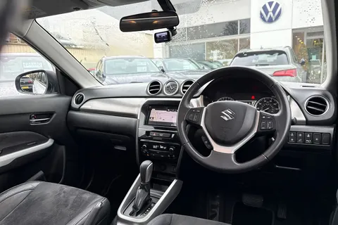 PK16CFX Suzuki Vitara 1.6 SZ5 Auto ALLGRIP Euro 6 (s/s) 5dr Thumbnail #41