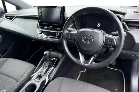 SH72KFR Toyota Corolla 1.8 VVT-h Icon Touring Sports CVT Euro 6 (s/s) 5dr Thumbnail #15