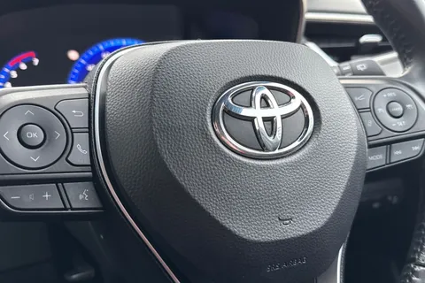 SH72KFR Toyota Corolla 1.8 VVT-h Icon Touring Sports CVT Euro 6 (s/s) 5dr Thumbnail #46