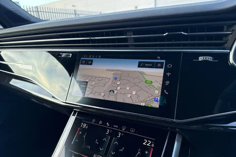  Audi SQ7 4.0 TFSI V8 Black Edition Tiptronic quattro Euro 6 (s/s) 5dr Thumbnail #17