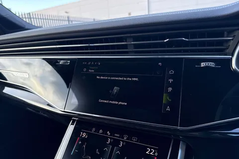  Audi SQ7 4.0 TFSI V8 Black Edition Tiptronic quattro Euro 6 (s/s) 5dr Thumbnail #46