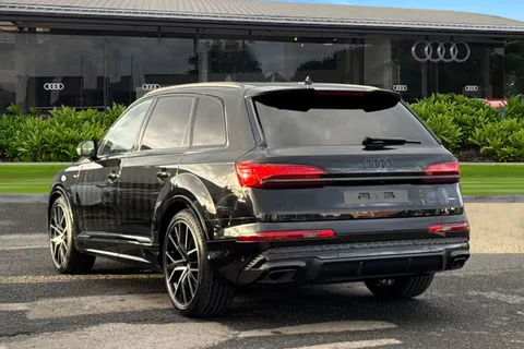 Audi Q7 3.0 TDI Quattro 286 Black Edition 5dr Tiptronic Thumbnail #3