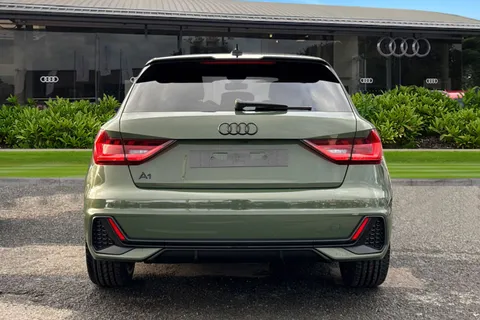  Audi A1 1.5 TFSI 35 Black Edition Sportback S Tronic Euro 6 (s/s) 5dr Thumbnail #5