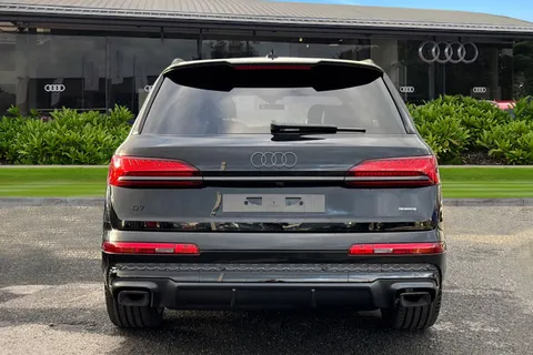 Audi Q7 3.0 TDI Quattro 286 Black Edition 5dr Tiptronic Thumbnail #5