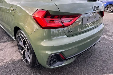  Audi A1 1.5 TFSI 35 Black Edition Sportback S Tronic Euro 6 (s/s) 5dr Thumbnail #8