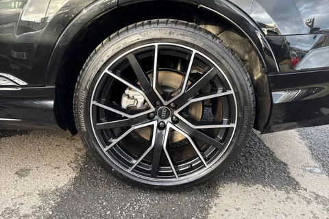 Audi Q7 3.0 TDI Quattro 286 Black Edition 5dr Tiptronic Thumbnail #11