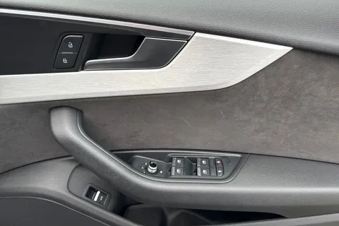 KU18SBV Audi A5 2.0 TFSI S line Sportback Euro 6 (s/s) 5dr Thumbnail #22