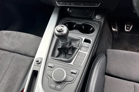 KU18SBV Audi A5 2.0 TFSI S line Sportback Euro 6 (s/s) 5dr Thumbnail #24