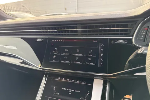 Audi Q7 3.0 TDI Quattro 286 Black Edition 5dr Tiptronic Thumbnail #47