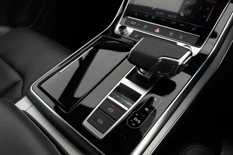 PK69OYV Audi Q7 S line 50 TDI quattro 286 PS tiptronic Thumbnail #22