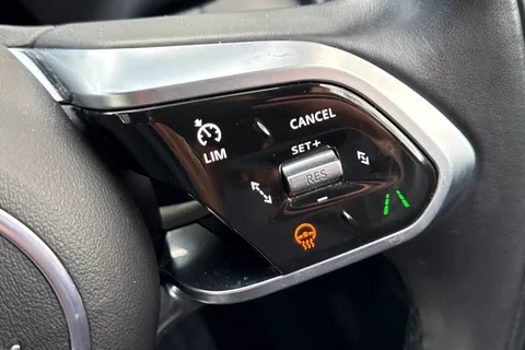 DC23CHK Jaguar I-Pace 400 90kWh Sport Auto 4WD 5dr Thumbnail #109