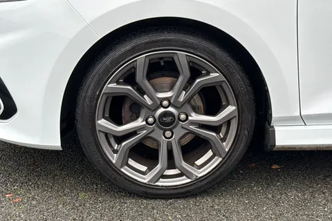 MV19XES Ford Fiesta 1.0T EcoBoost ST-Line Euro 6 (s/s) 5dr Thumbnail #24