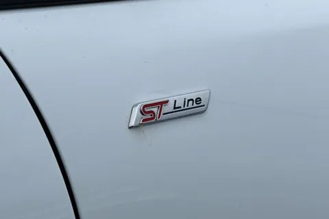 MV19XES Ford Fiesta 1.0T EcoBoost ST-Line Euro 6 (s/s) 5dr Thumbnail #28