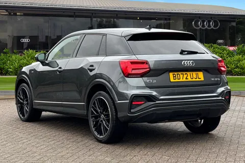 BD72UJL Audi Q2 Black Edition 35 TFSI 150 PS 6-speed Thumbnail #3