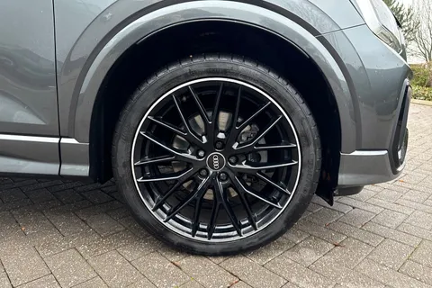 BD72UJL Audi Q2 Black Edition 35 TFSI 150 PS 6-speed Thumbnail #8