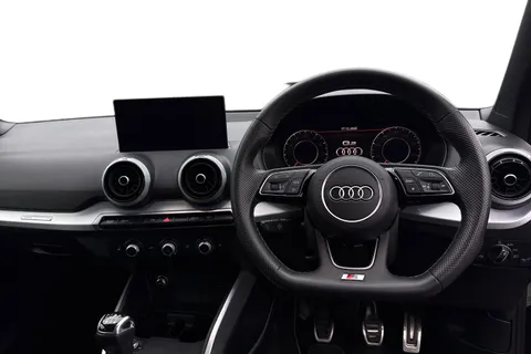 BD72UJL Audi Q2 Black Edition 35 TFSI 150 PS 6-speed Thumbnail #14