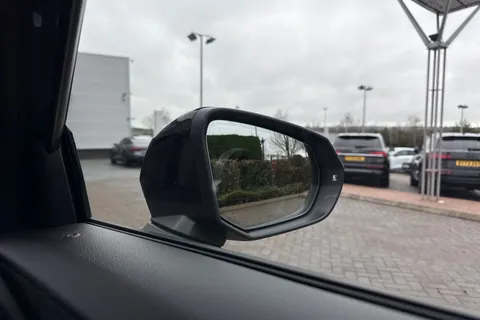 BD72UJL Audi Q2 Black Edition 35 TFSI 150 PS 6-speed Thumbnail #19