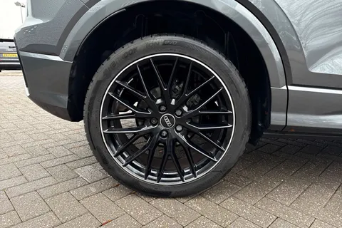 BD72UJL Audi Q2 Black Edition 35 TFSI 150 PS 6-speed Thumbnail #24