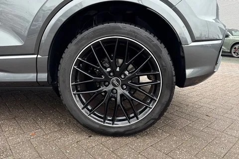 BD72UJL Audi Q2 Black Edition 35 TFSI 150 PS 6-speed Thumbnail #25