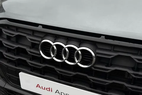 BD72UJL Audi Q2 Black Edition 35 TFSI 150 PS 6-speed Thumbnail #26