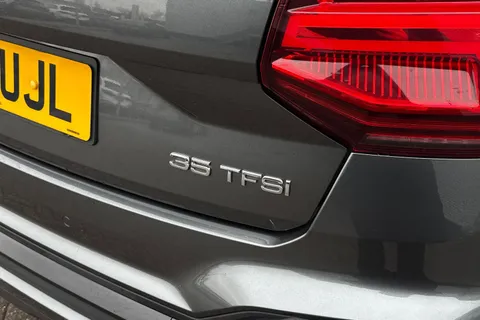 BD72UJL Audi Q2 Black Edition 35 TFSI 150 PS 6-speed Thumbnail #30