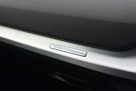 BD72UJL Audi Q2 Black Edition 35 TFSI 150 PS 6-speed Thumbnail #49