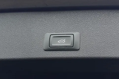 BD72UJL Audi Q2 Black Edition 35 TFSI 150 PS 6-speed Thumbnail #55