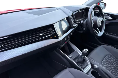 DA19FYY Audi A1 Sport 30 TFSI 116 PS 6-speed Thumbnail #16