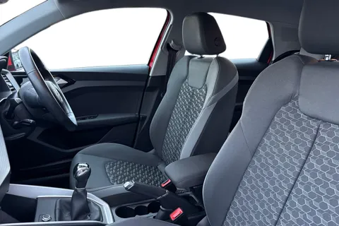 DA19FYY Audi A1 Sport 30 TFSI 116 PS 6-speed Thumbnail #17