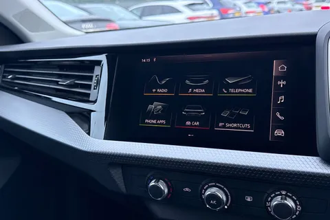 DA19FYY Audi A1 Sport 30 TFSI 116 PS 6-speed Thumbnail #18