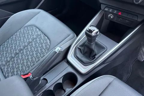 DA19FYY Audi A1 Sport 30 TFSI 116 PS 6-speed Thumbnail #24