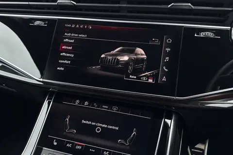MP73XNV Audi SQ7 Black Edition TFSI 507 PS tiptronic Thumbnail #29