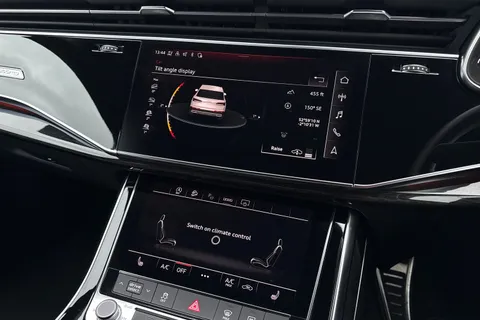 MP73XNV Audi SQ7 Black Edition TFSI 507 PS tiptronic Thumbnail #33