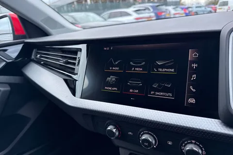 DA19FYY Audi A1 Sport 30 TFSI 116 PS 6-speed Thumbnail #31