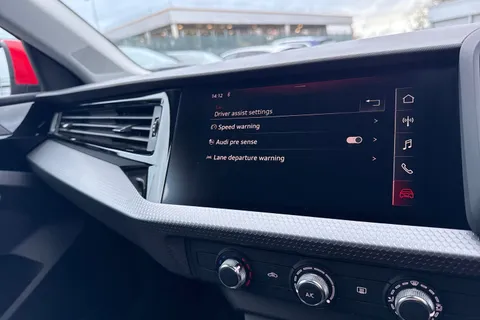 DA19FYY Audi A1 Sport 30 TFSI 116 PS 6-speed Thumbnail #38