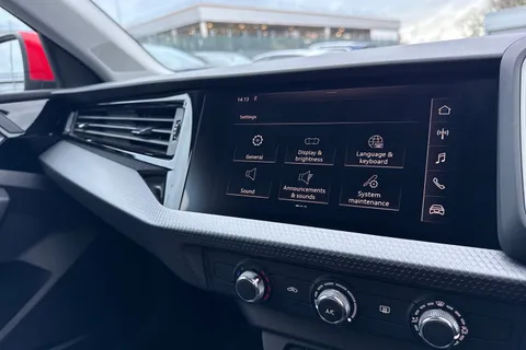 DA19FYY Audi A1 Sport 30 TFSI 116 PS 6-speed Thumbnail #42