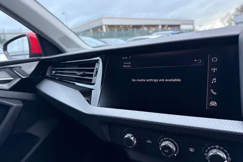 DA19FYY Audi A1 Sport 30 TFSI 116 PS 6-speed Thumbnail #49