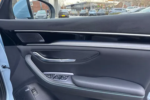 LC25KBZ BYD Seal U 1.5 DM-i 18.3kWh Design CVT Auto AWD Euro 6 (s/s) 5dr Thumbnail #18